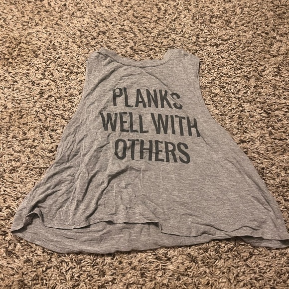 Planks well with others gray crop top - Picture 1 of 1